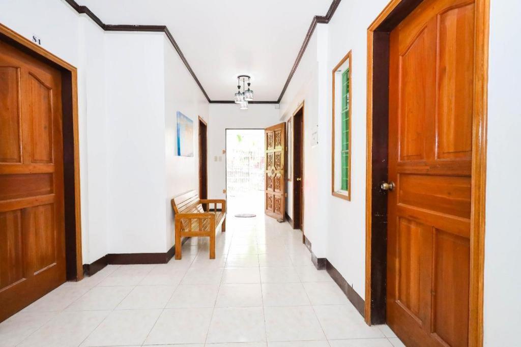 Mayon Mochileros Hostal Legazpi Exterior foto