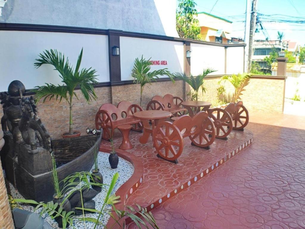 Mayon Mochileros Hostal Legazpi Exterior foto