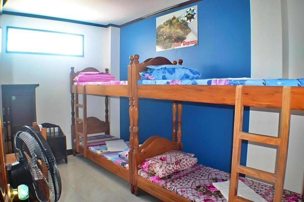 Mayon Mochileros Hostal Legazpi Exterior foto