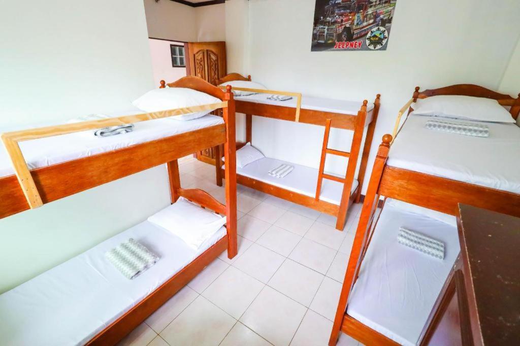 Mayon Mochileros Hostal Legazpi Exterior foto