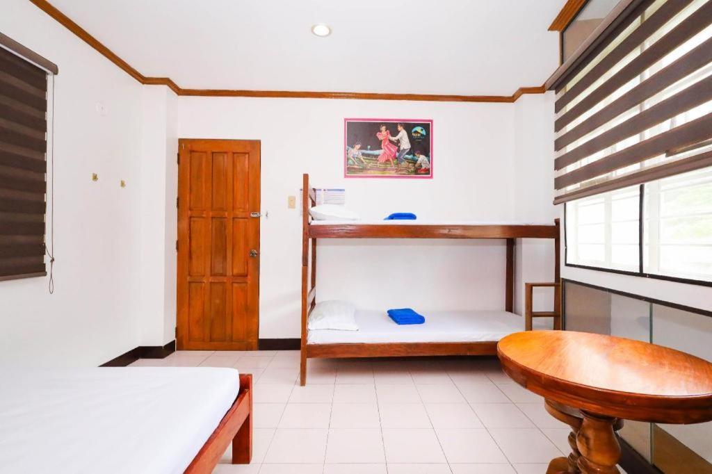 Mayon Mochileros Hostal Legazpi Exterior foto