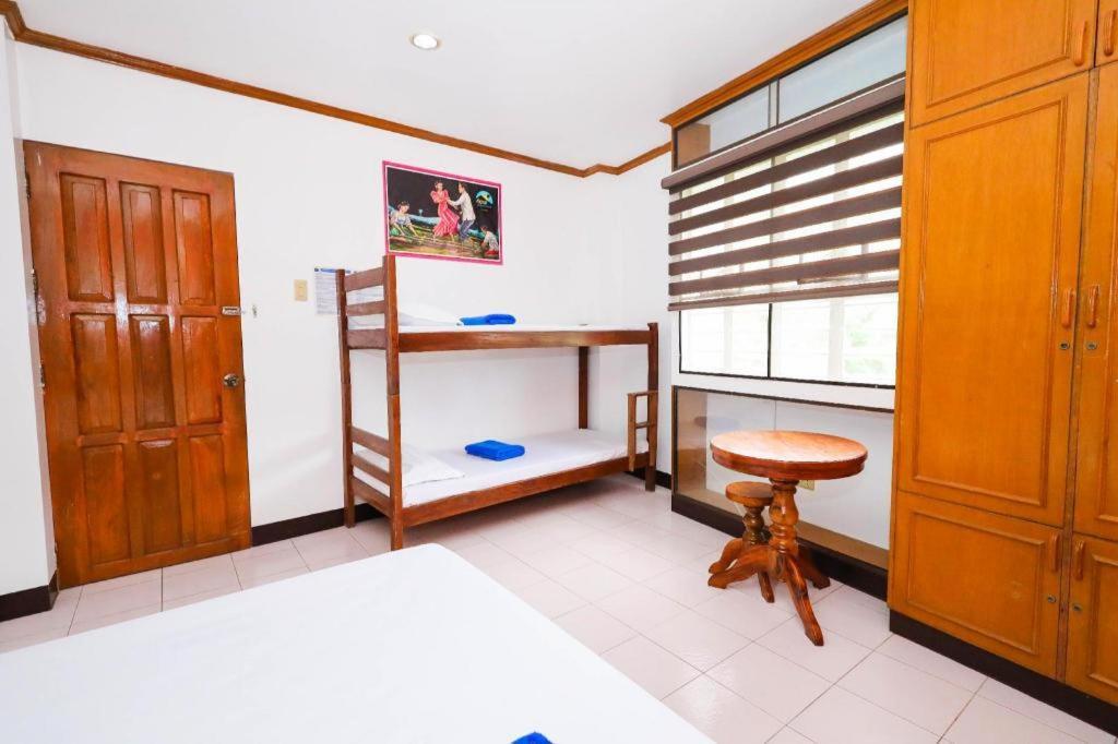 Mayon Mochileros Hostal Legazpi Exterior foto